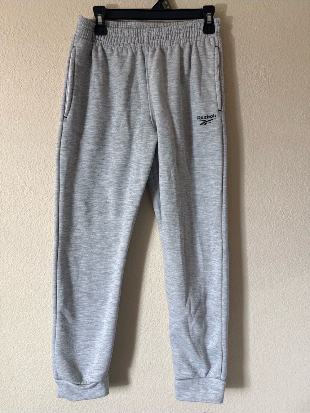 Reebok Youth 10-12 M Gray Jogger Pants Cotton Blend Knit Elastic Waist Pockets